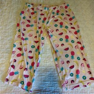 Fruit Print Pajama Capri Women’s XL (16-18) Secret Treasures